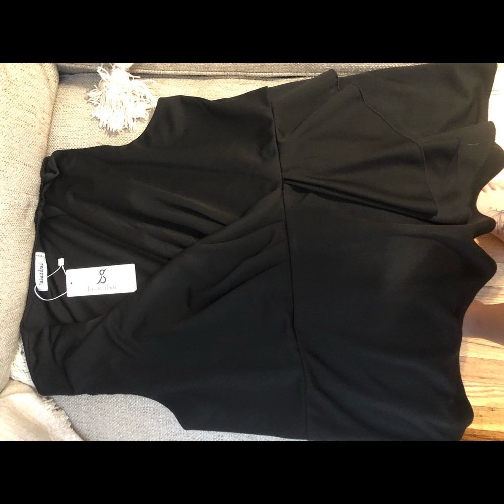 2xl black flattering blouse